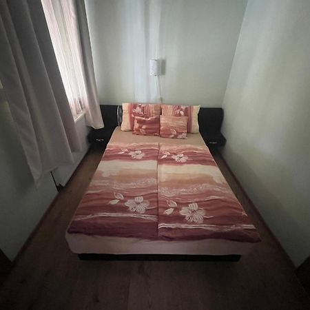 Abigel Apartman Морахалом Екстер'єр фото