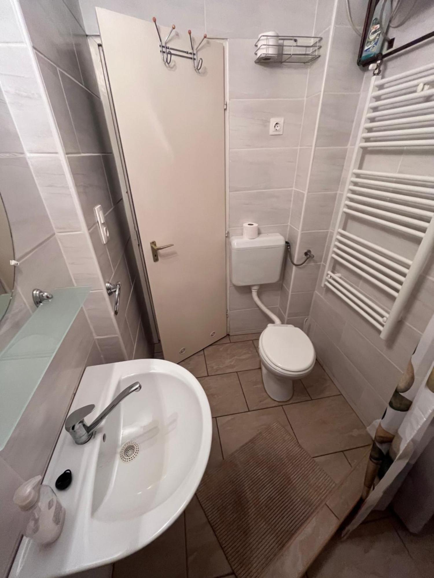 Abigel Apartman Морахалом Екстер'єр фото