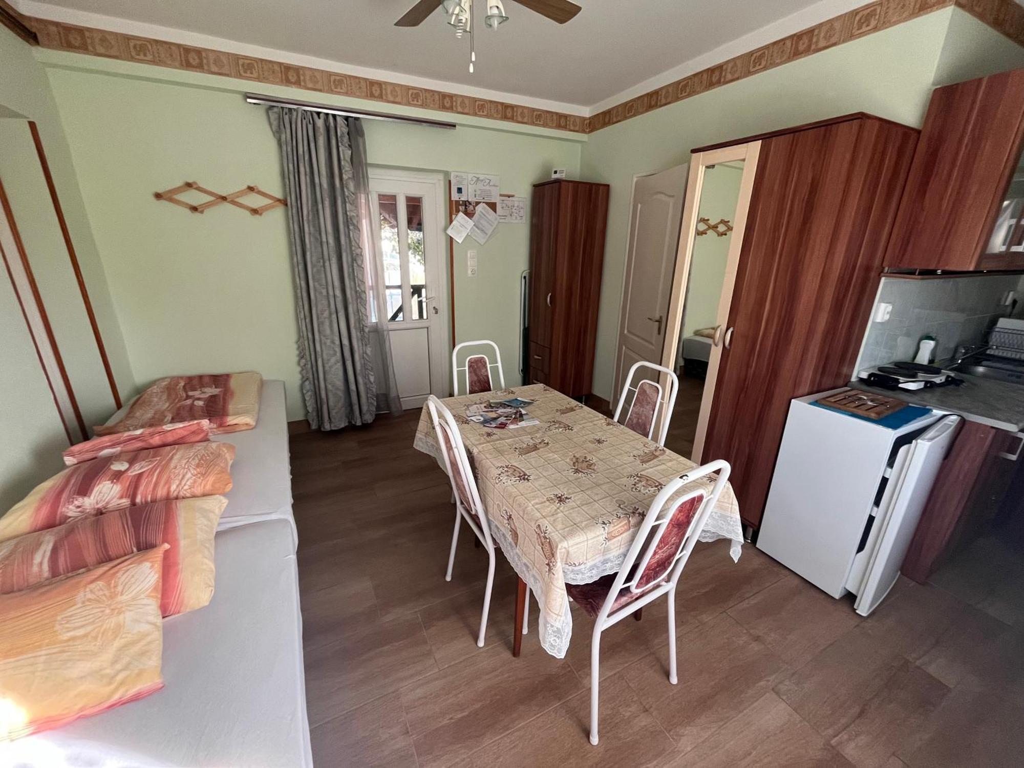 Abigel Apartman Морахалом Екстер'єр фото