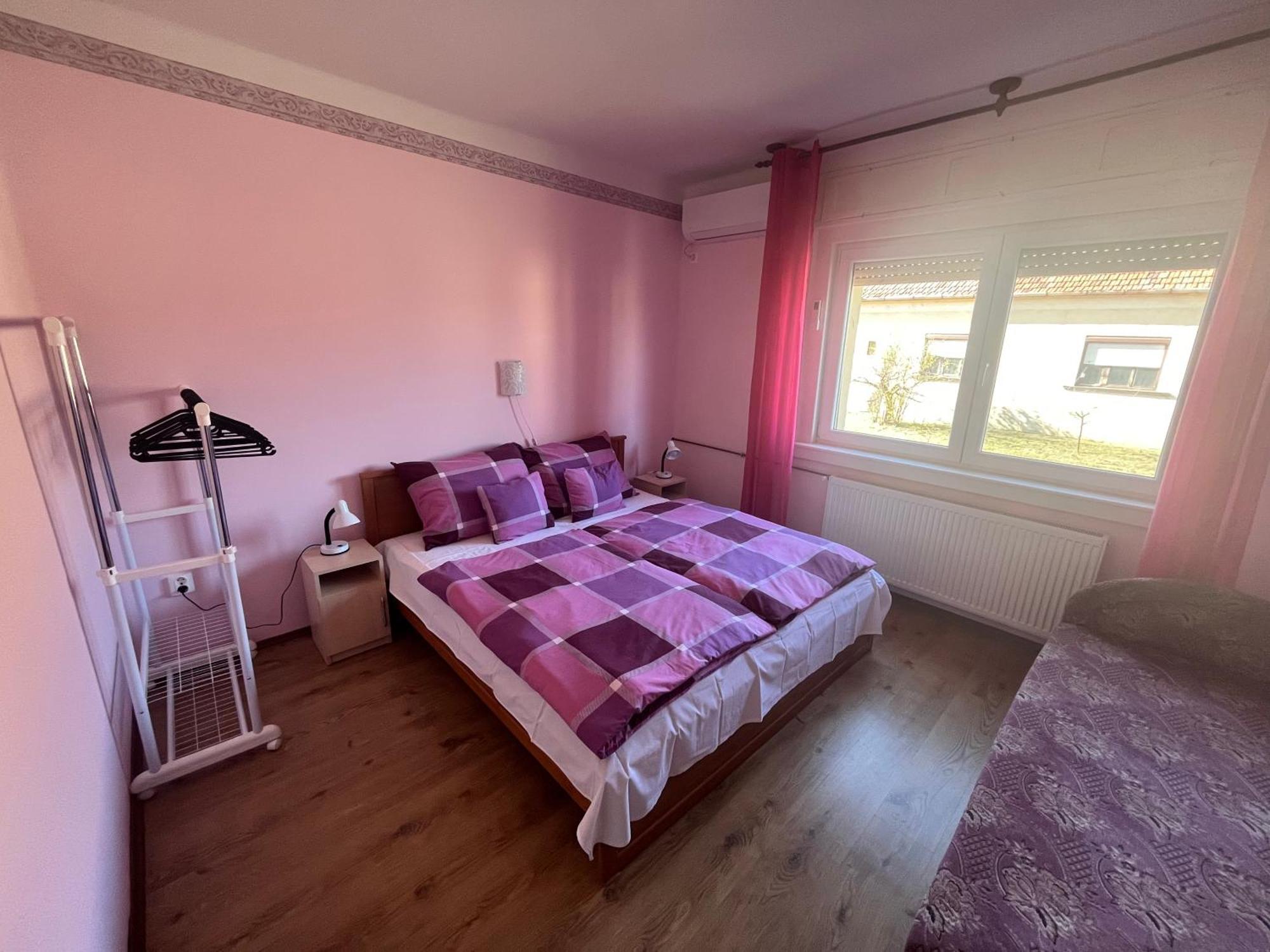 Abigel Apartman Морахалом Екстер'єр фото