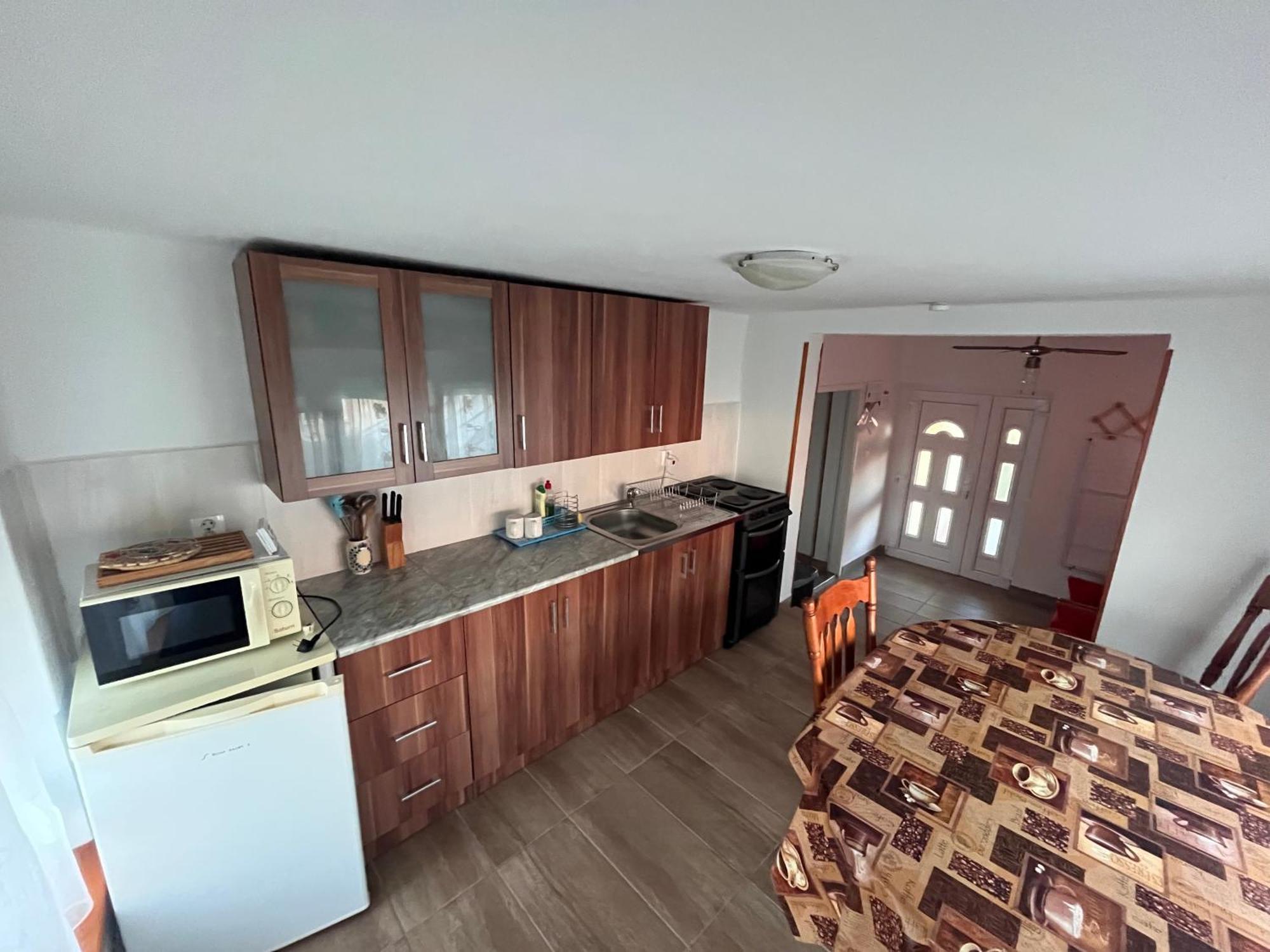 Abigel Apartman Морахалом Екстер'єр фото