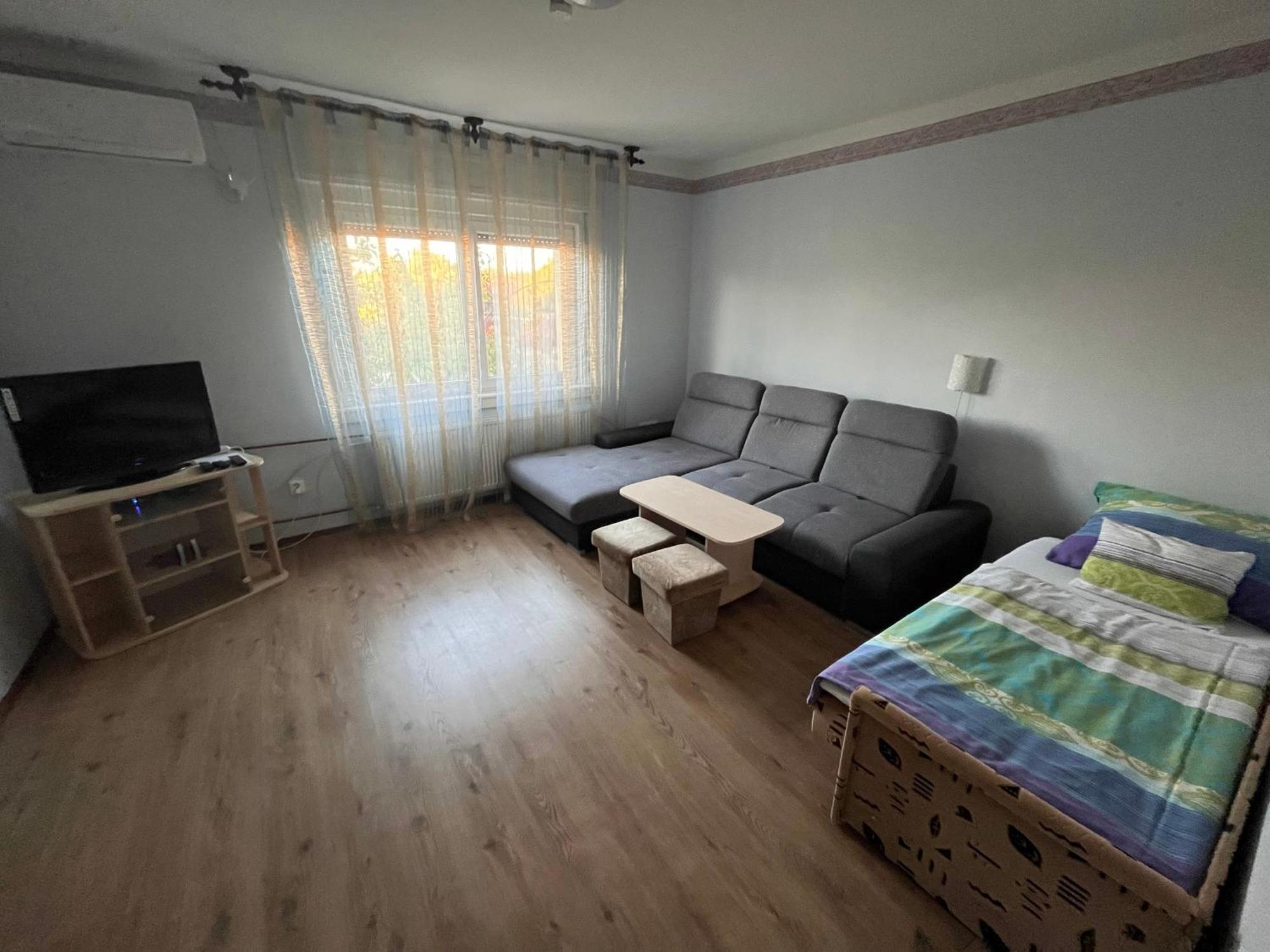 Abigel Apartman Морахалом Екстер'єр фото